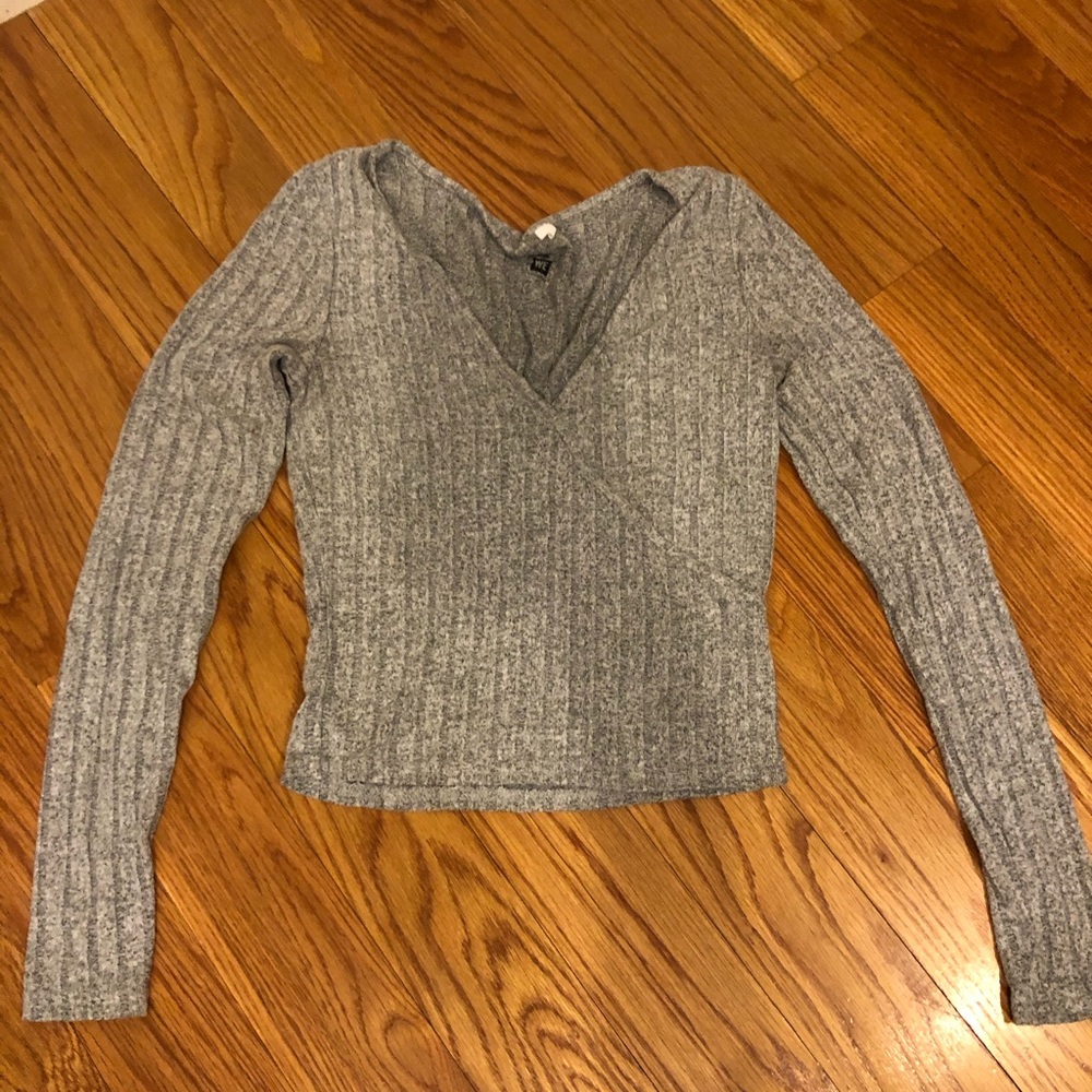 fitted grey sweater from pacsun